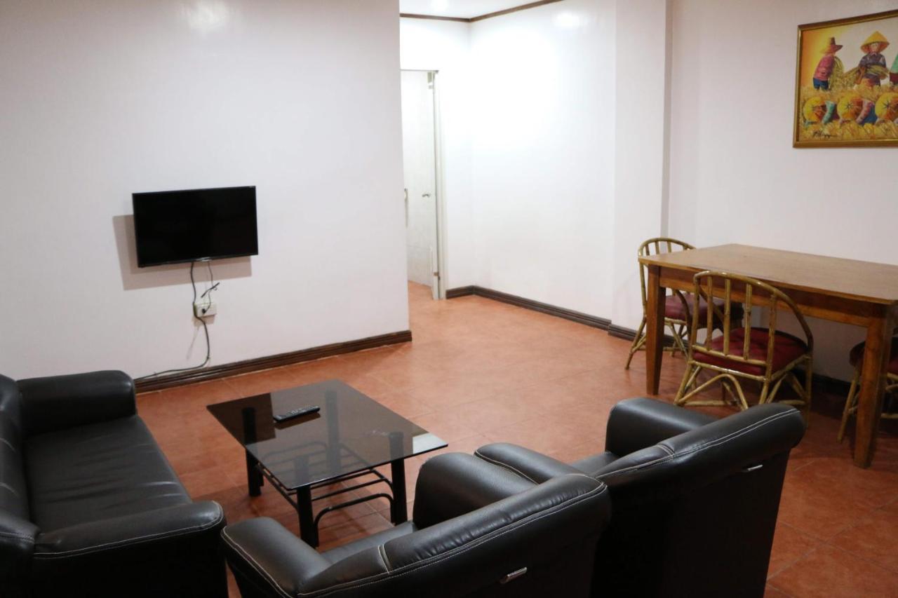 Badladz Staycation Condos بويرتو غاليرا المظهر الخارجي الصورة
