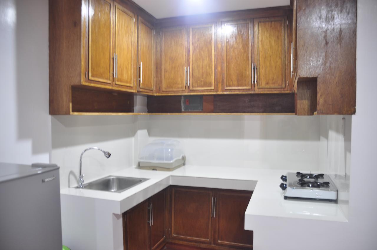 Badladz Staycation Condos بويرتو غاليرا المظهر الخارجي الصورة
